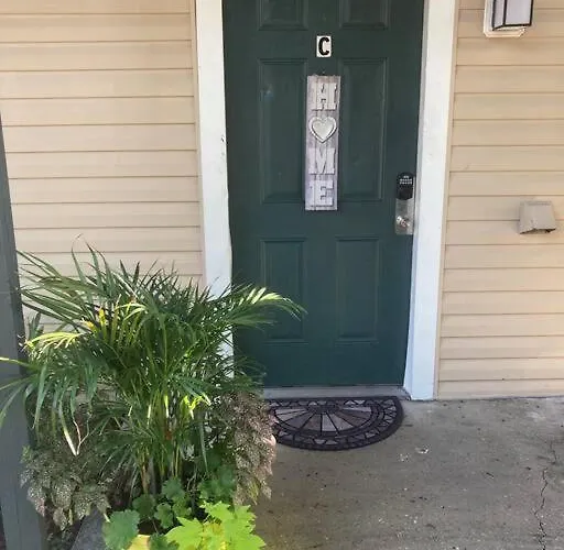 Lovely Indoor Fpl W/ Bbq / Firepit Near Fsu & Famu Apartment